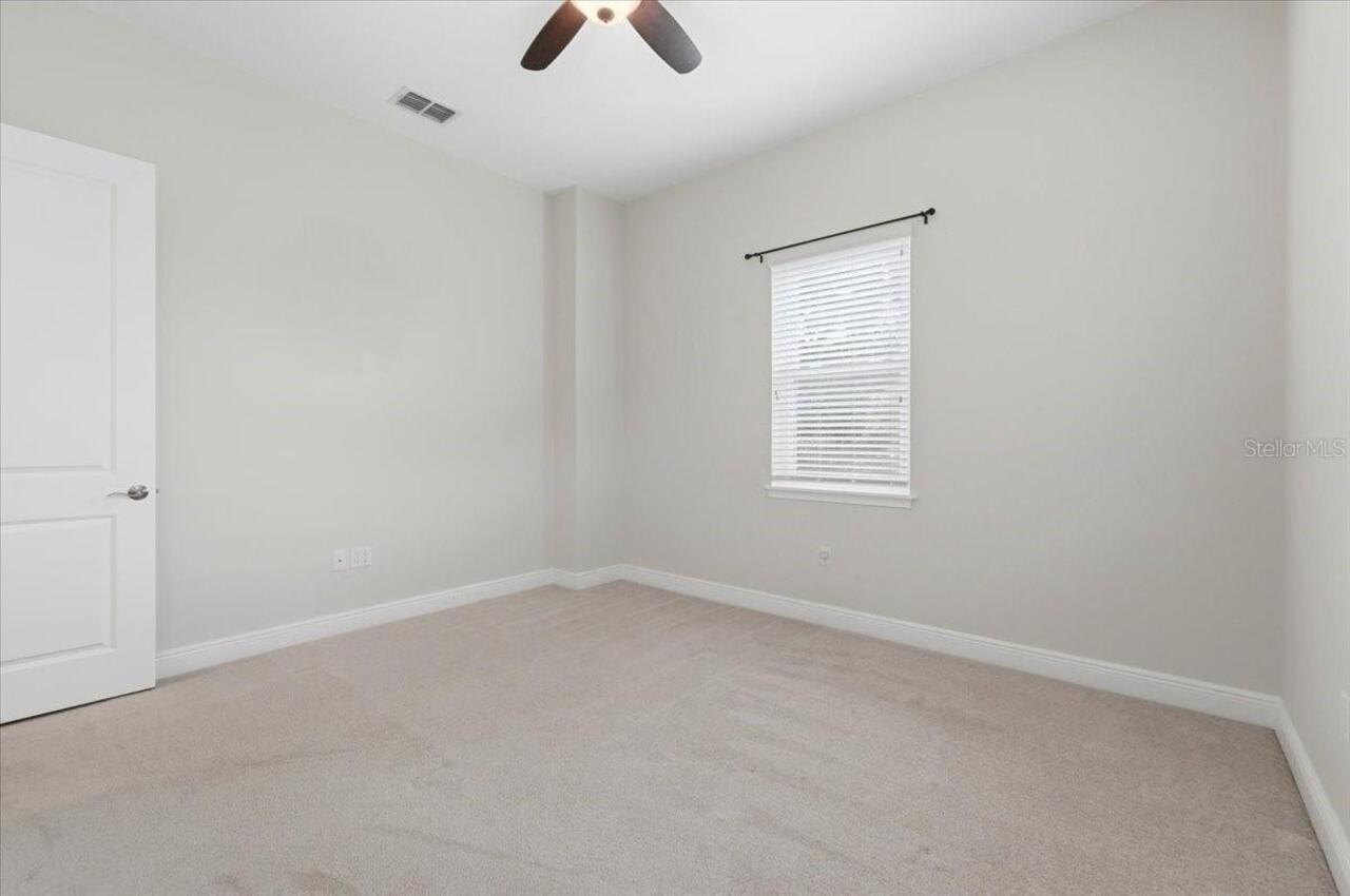 Listing Photo 37