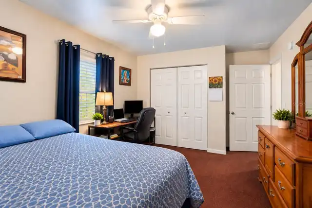 Listing Photo 16