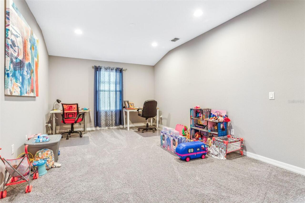 Listing Photo 19