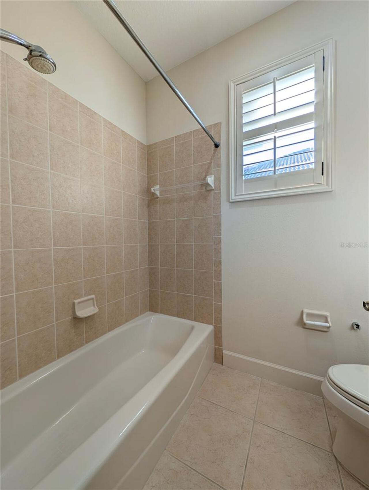 Listing Photo 38
