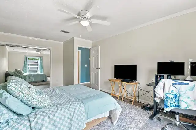 Listing Photo 13