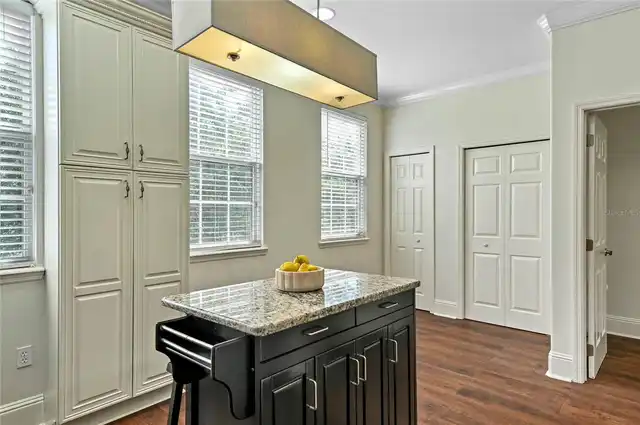 Listing Photo 18