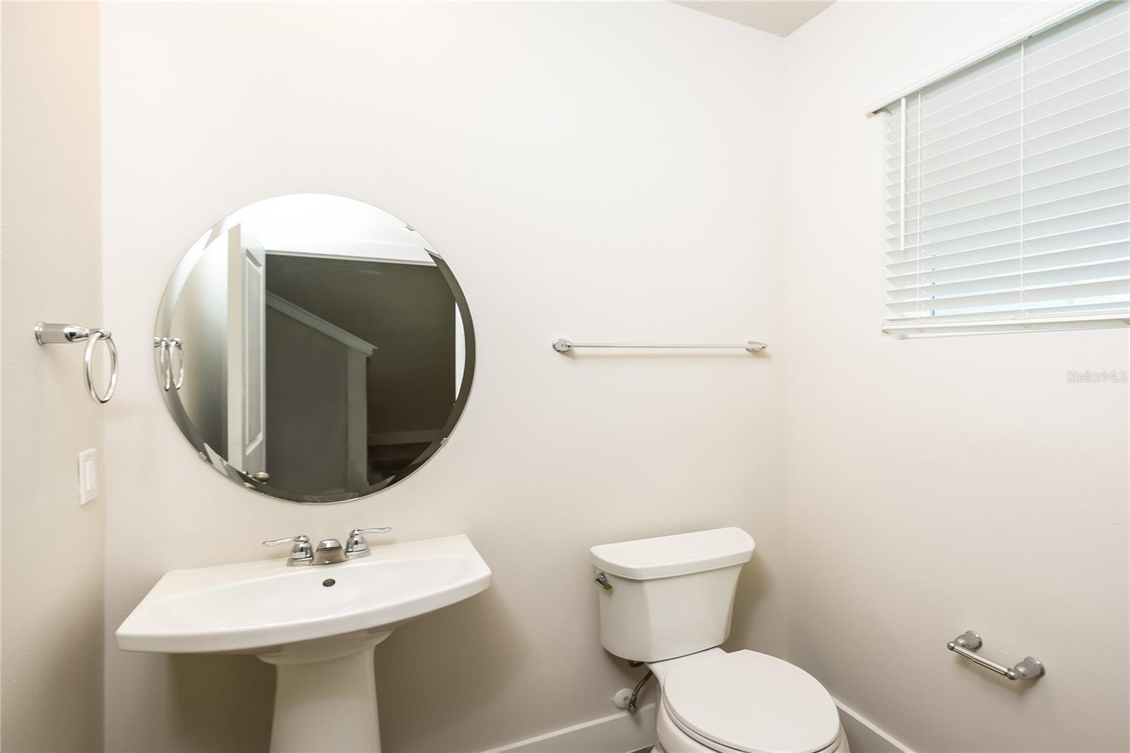 Listing Photo 12