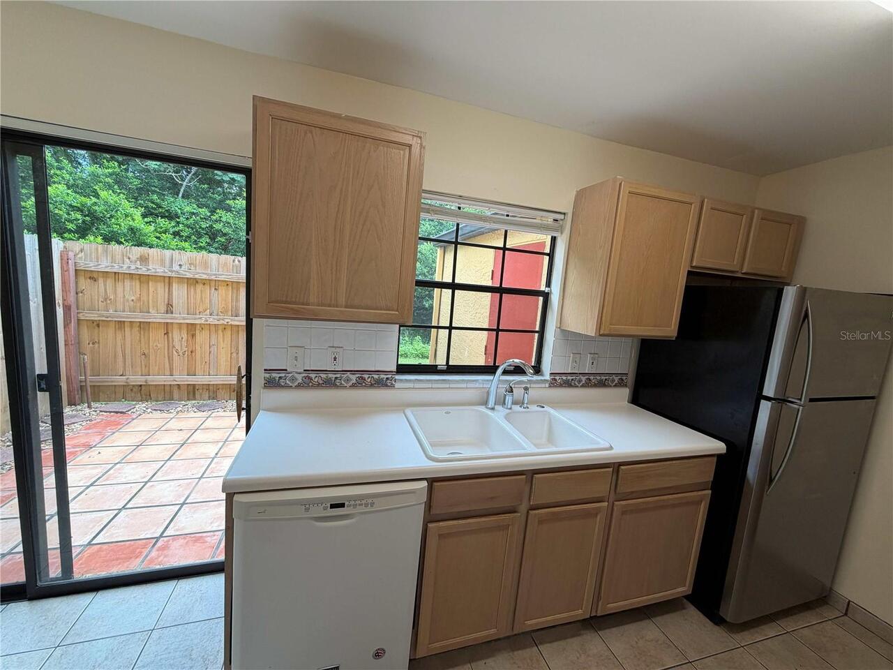 Listing Photo 6