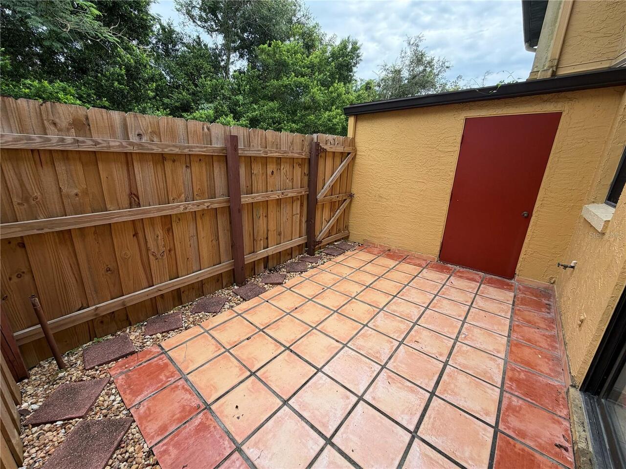Listing Photo 14