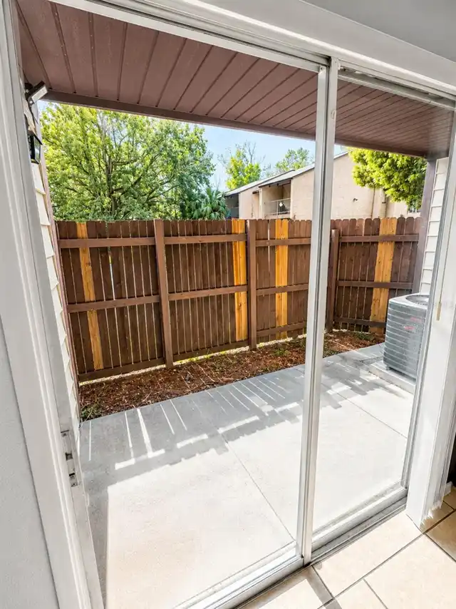 Listing Photo 6