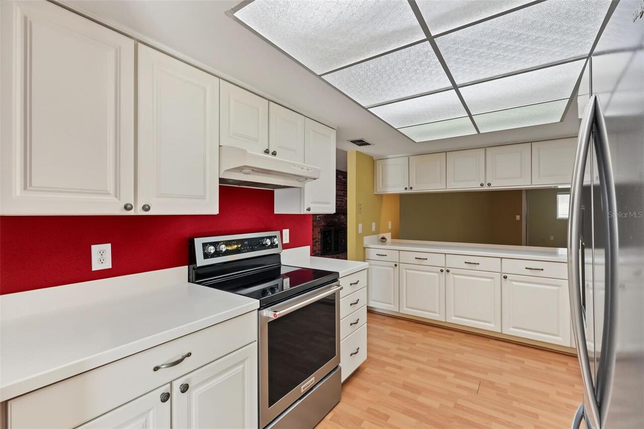 Listing Photo 18