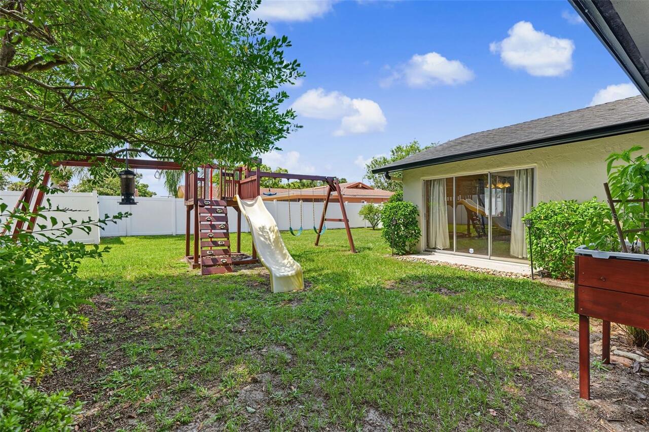 Listing Photo 43