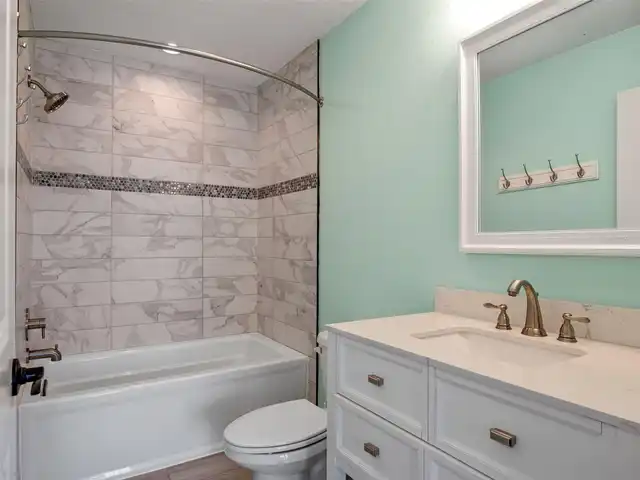 Listing Photo 37