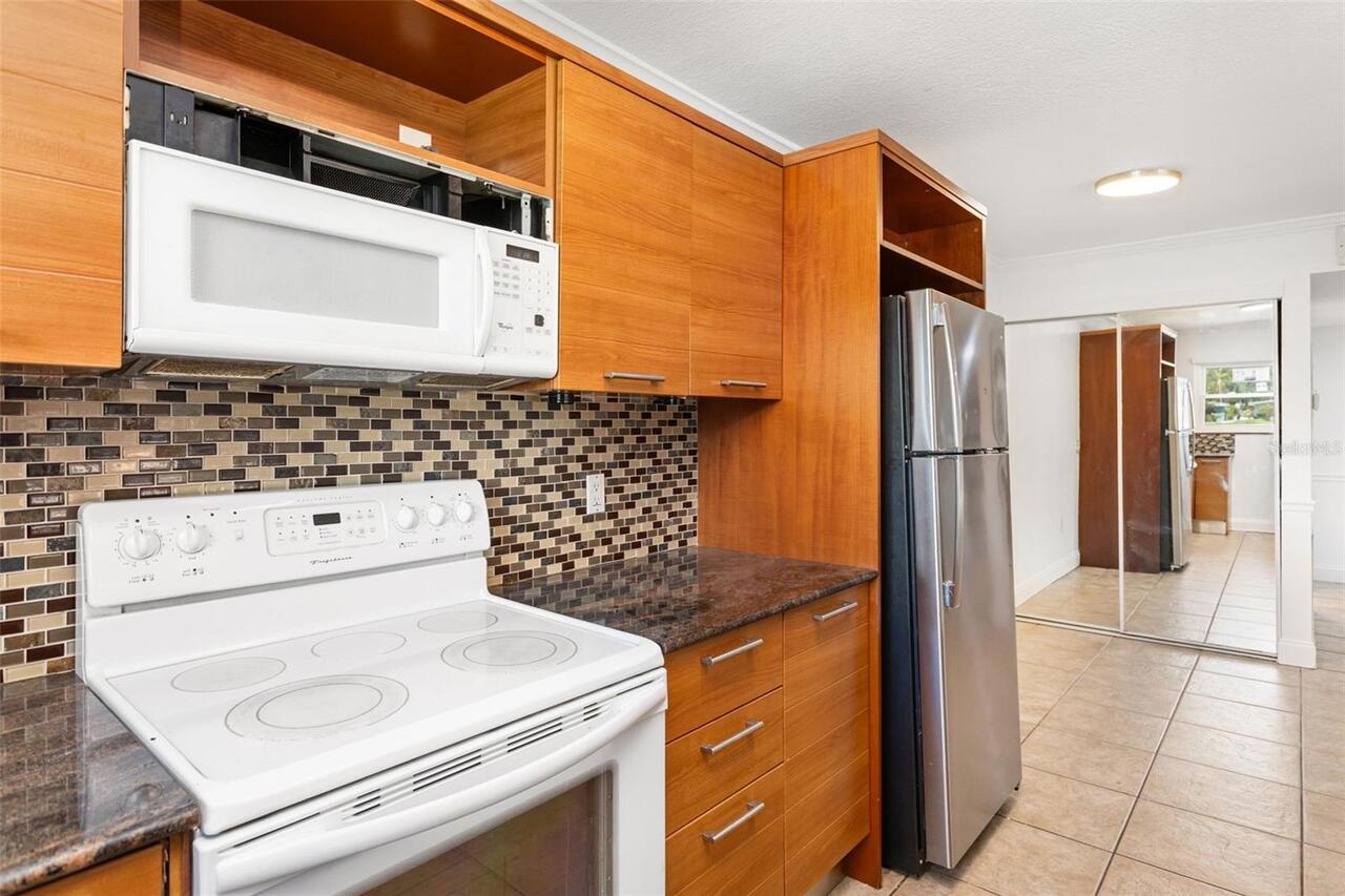Listing Photo 16