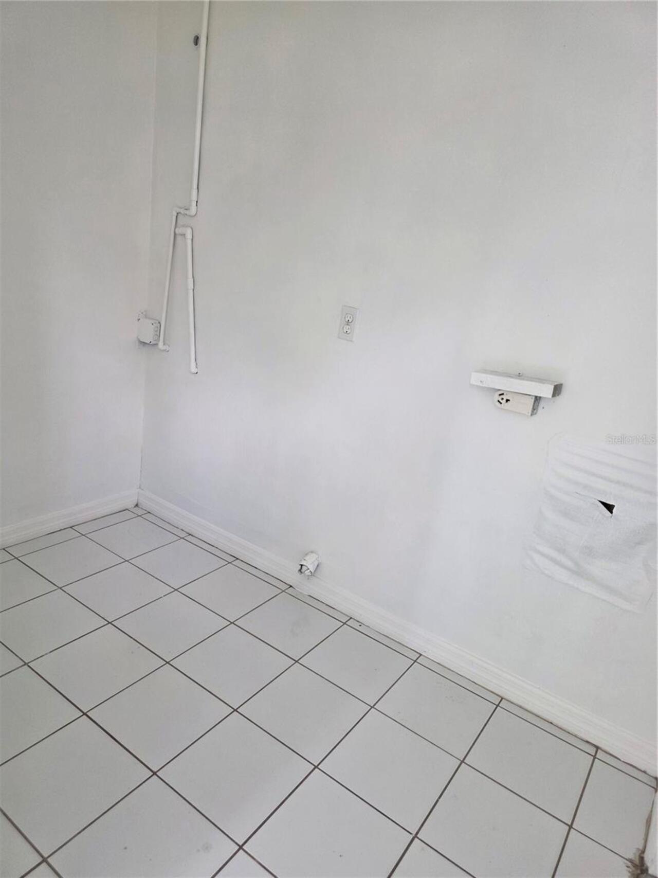 Listing Photo 9
