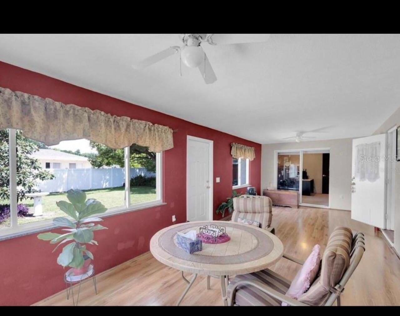 Listing Photo 5