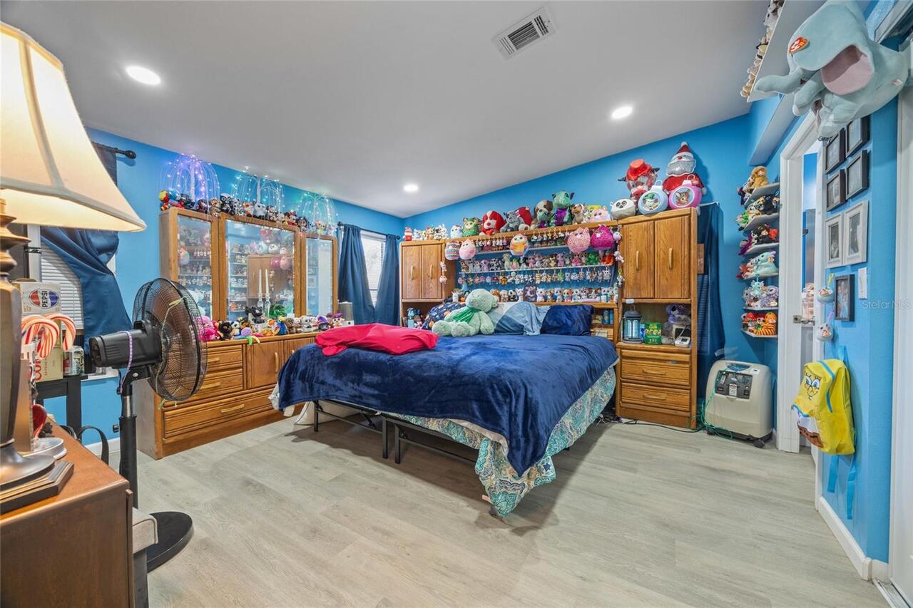Listing Photo 28