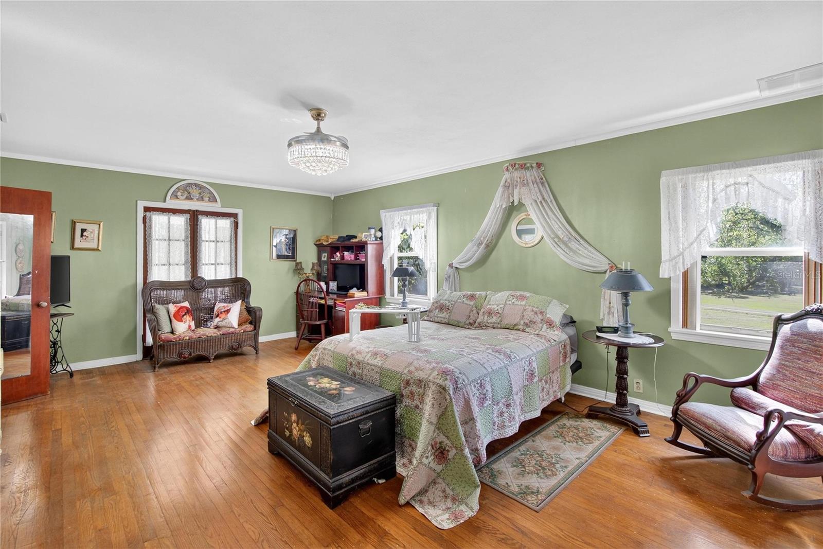 Listing Photo 28