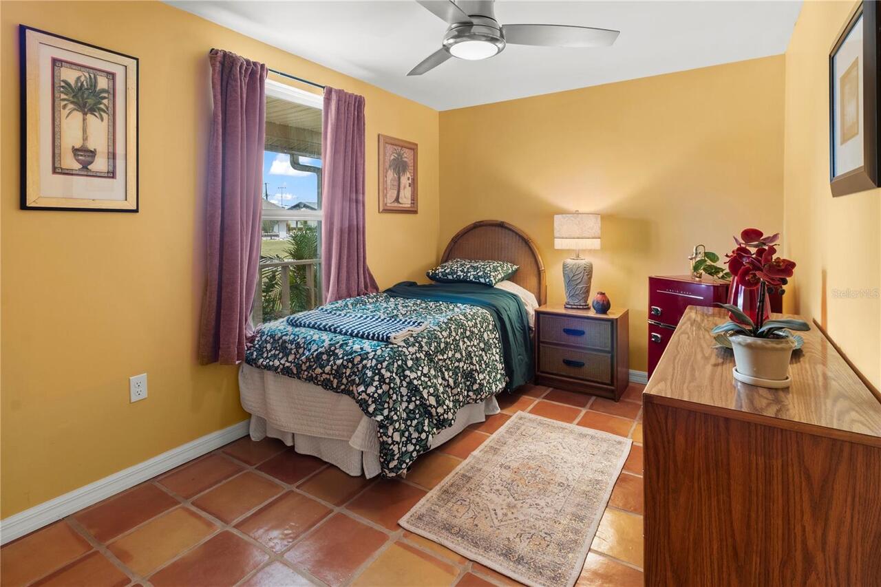 Listing Photo 10