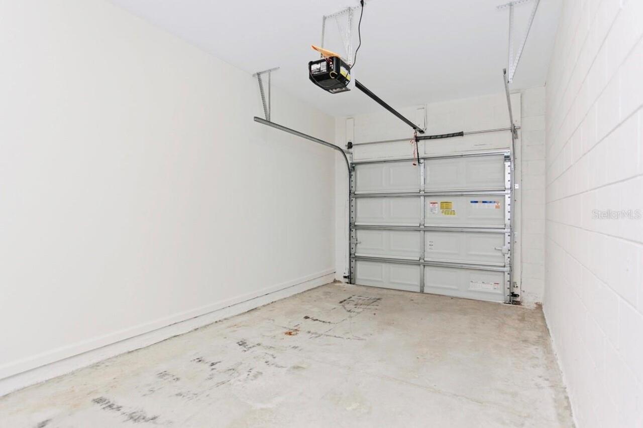 Listing Photo 7