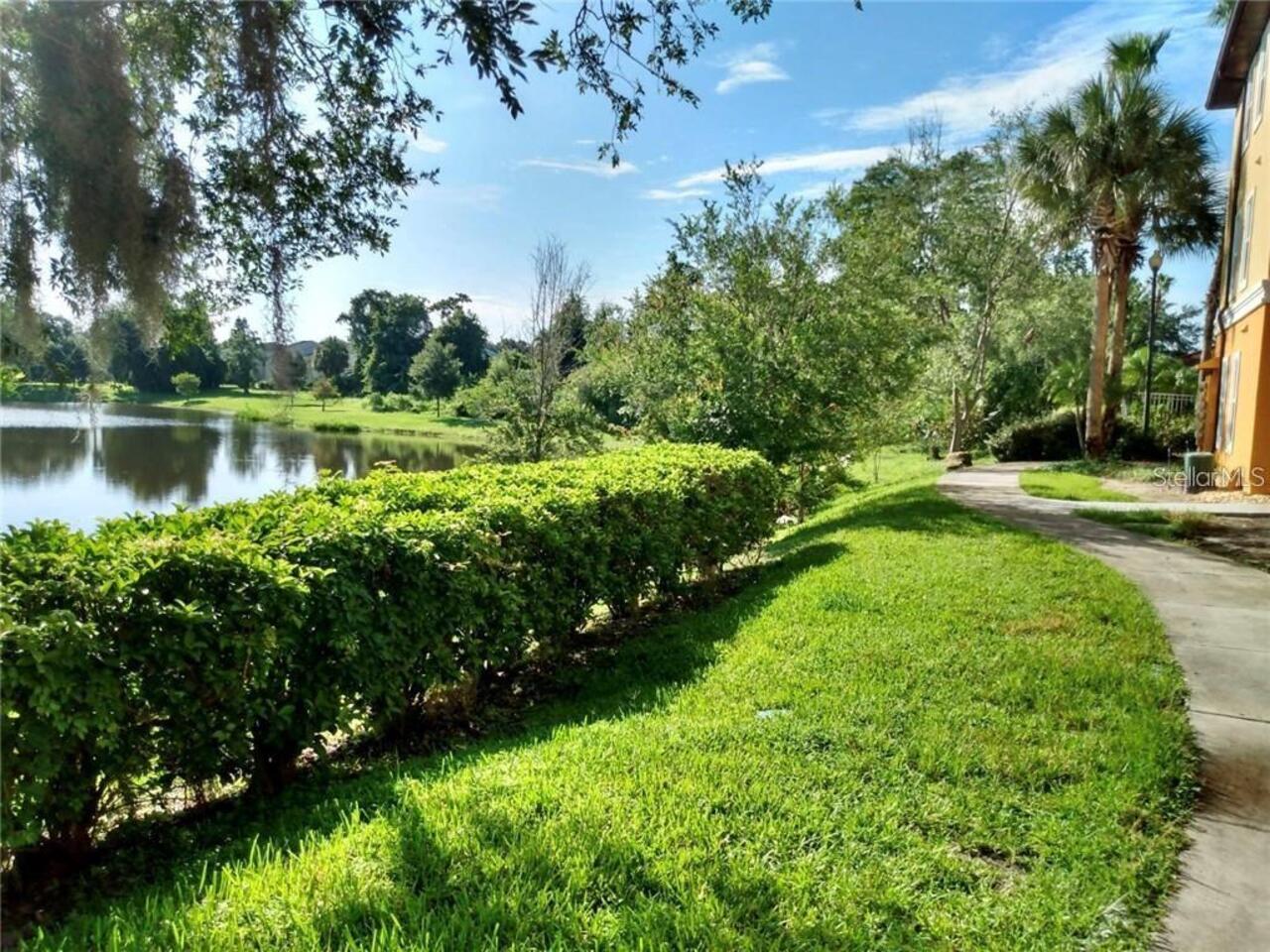 Listing Photo 9