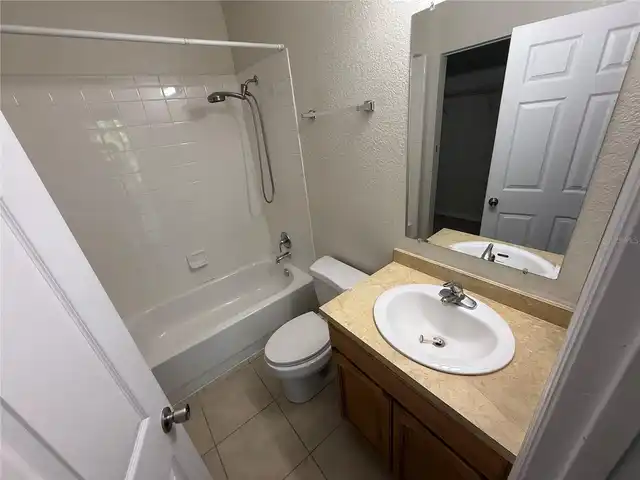 Listing Photo 8