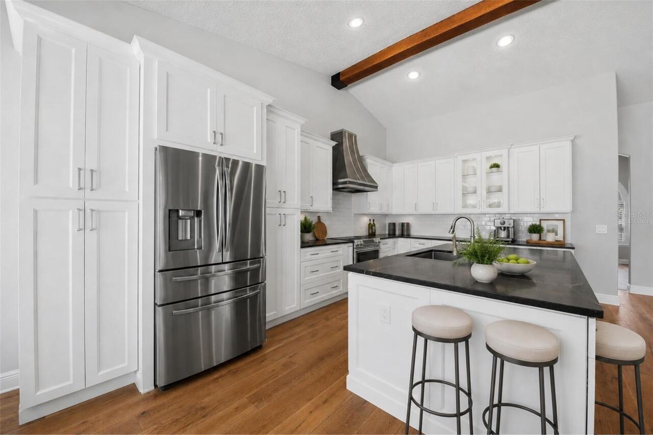Listing Photo 18
