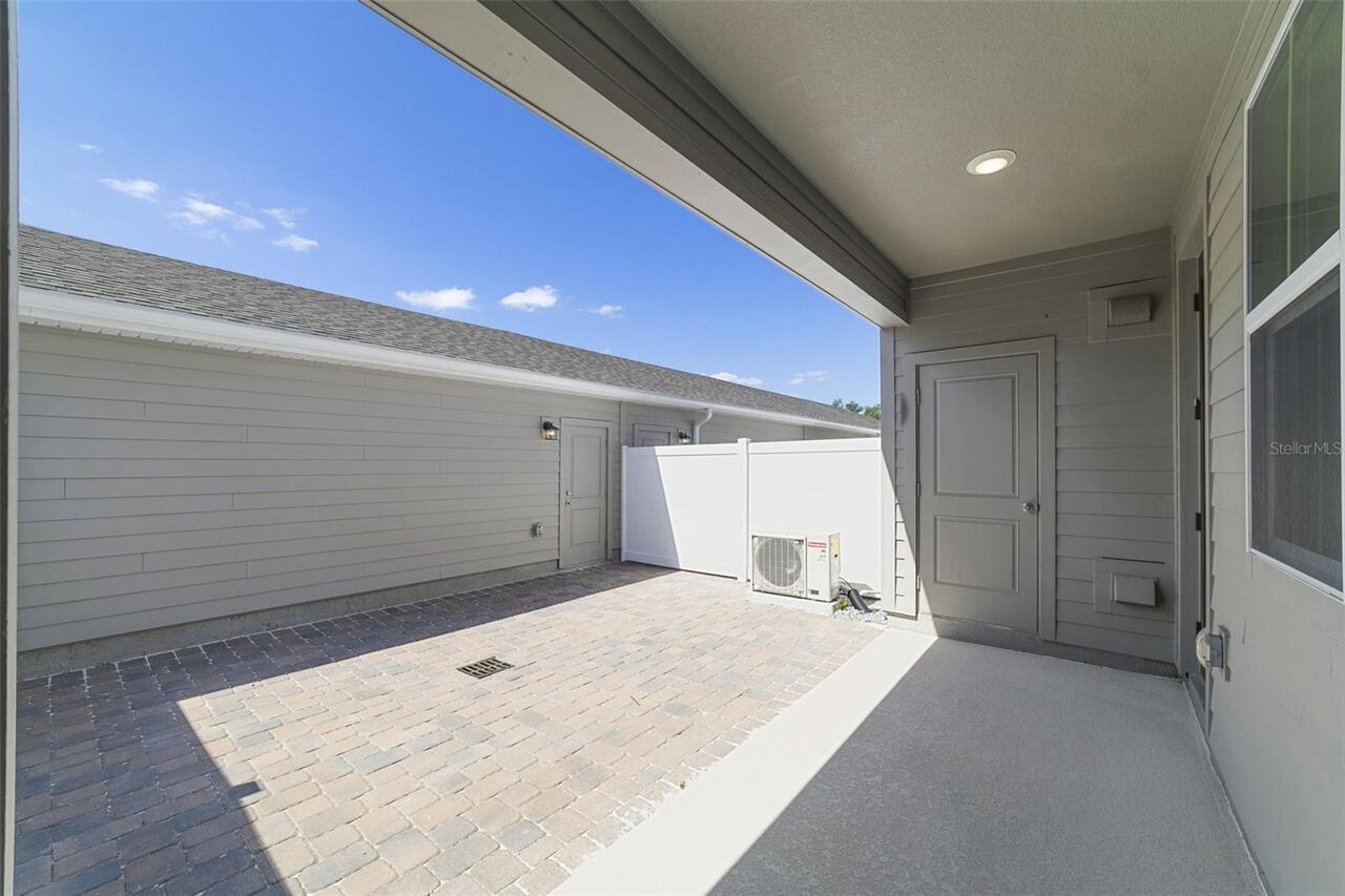 Listing Photo 15