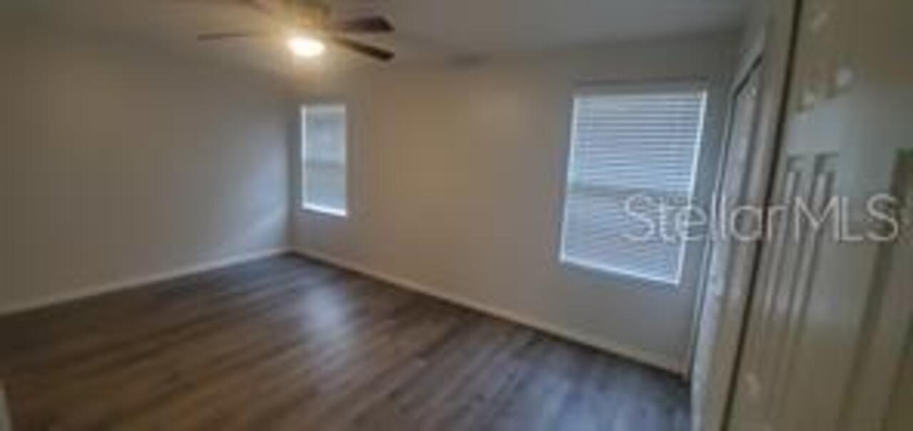 Listing Photo 8