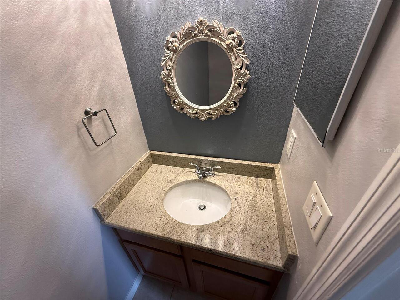 Listing Photo 10