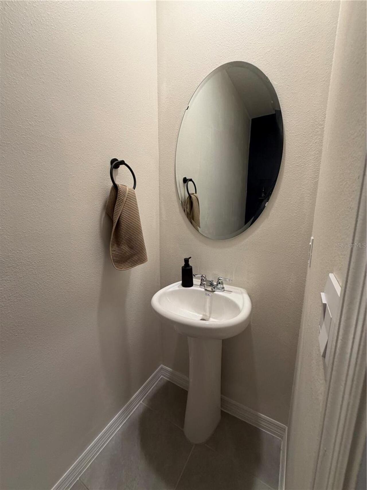 Listing Photo 9