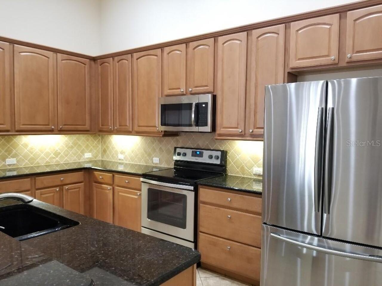 Listing Photo 9