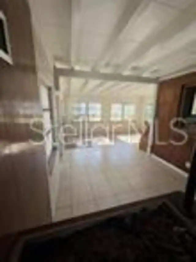 Listing Photo 24