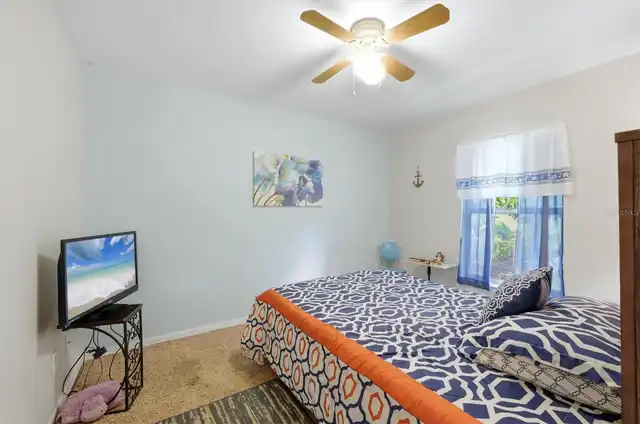 Listing Photo 17