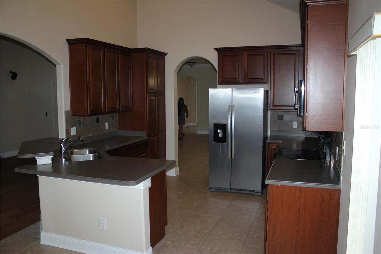 Listing Photo 14