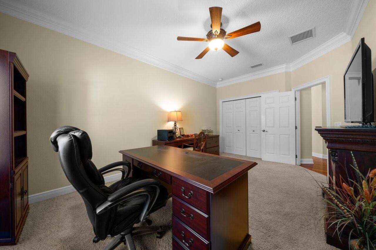 Listing Photo 32