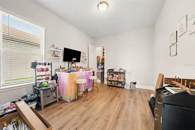 Listing Photo 28