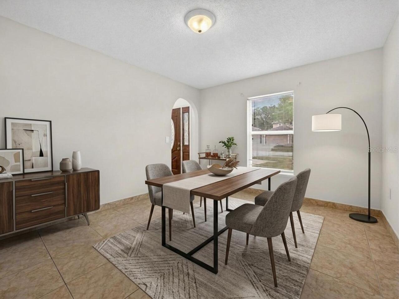 Listing Photo 9