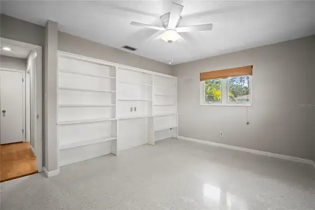 Listing Photo 20