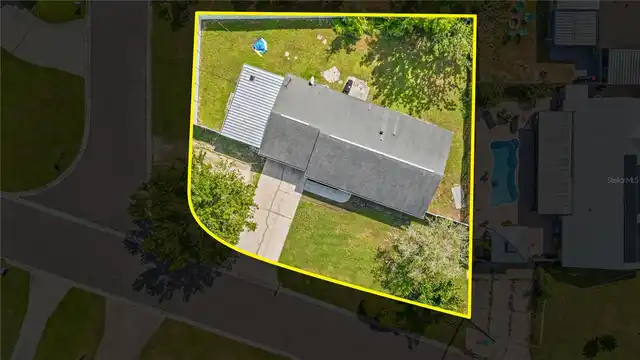 Listing Photo 8