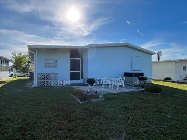 Listing Photo 6
