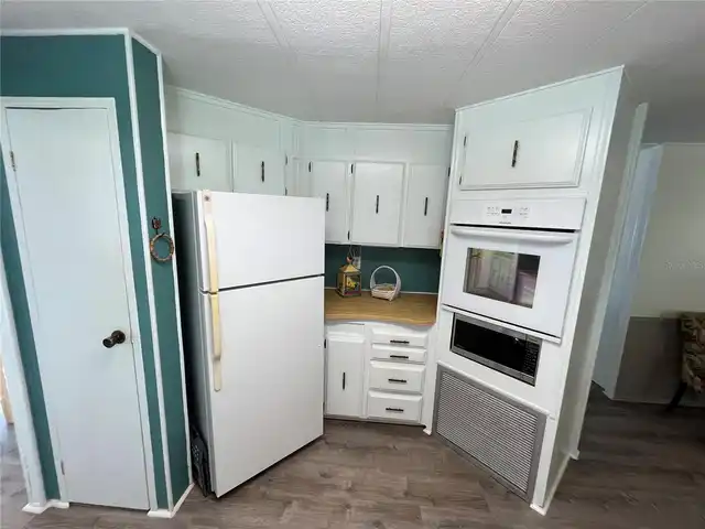 Listing Photo 13