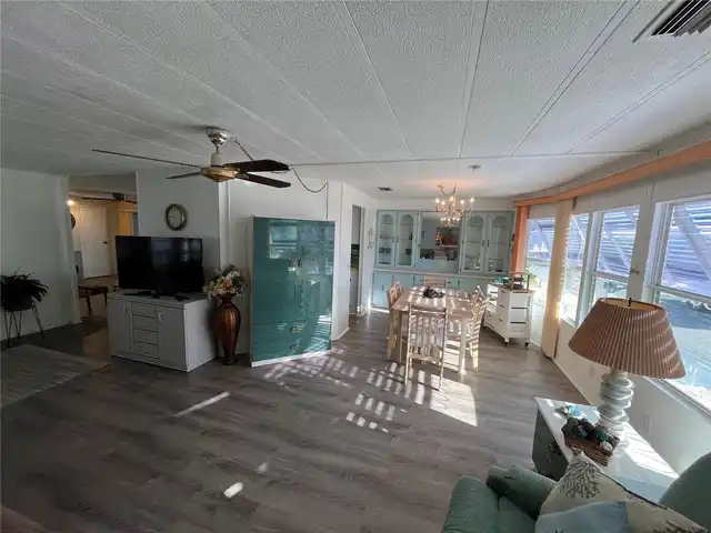 Listing Photo 20