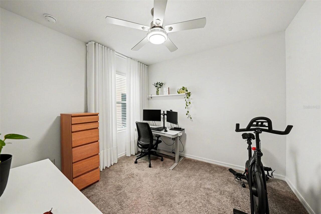 Listing Photo 18