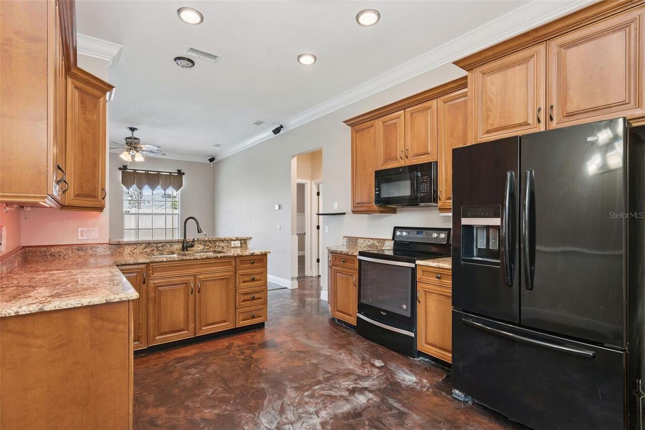 Listing Photo 10