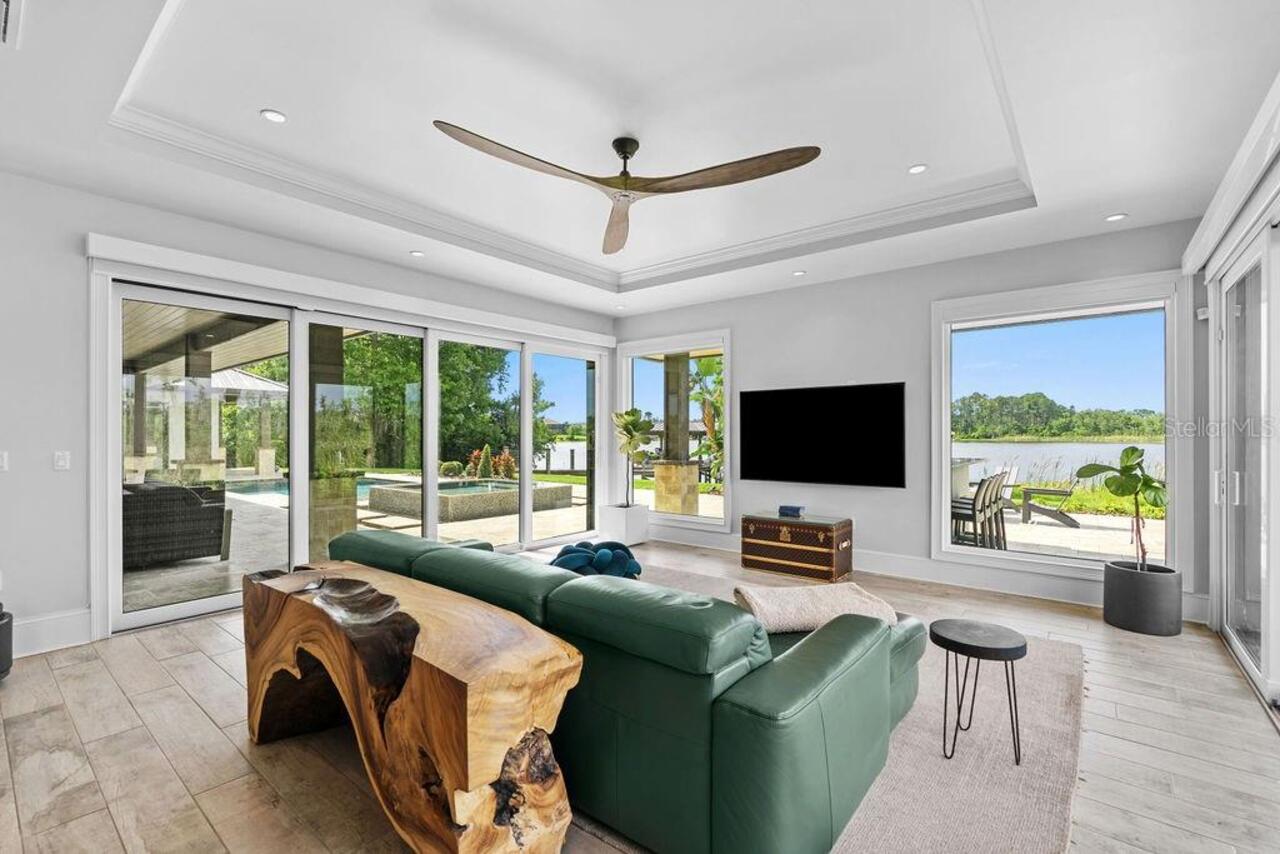 Listing Photo 18