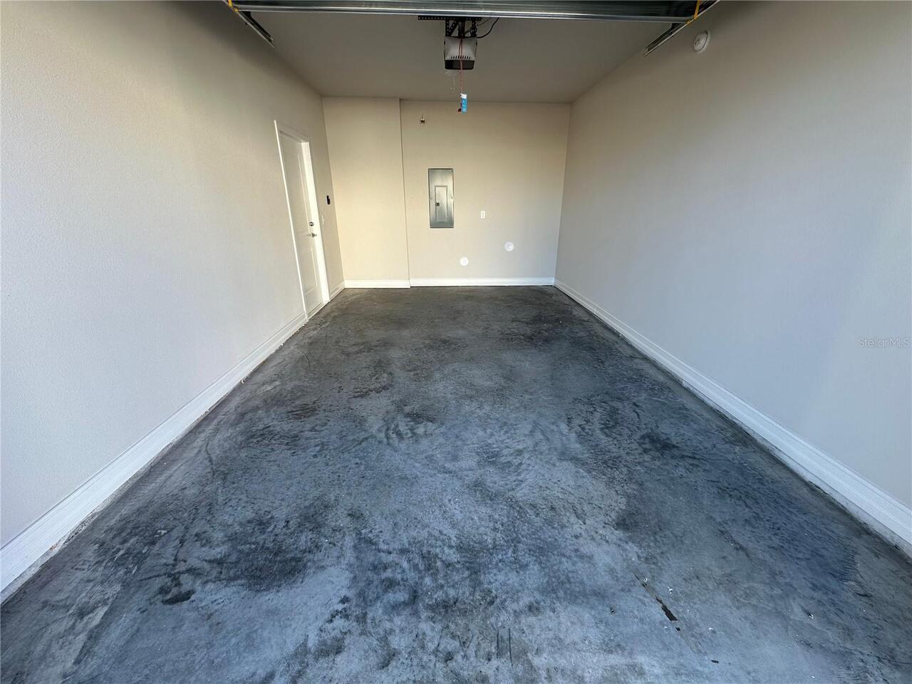 Listing Photo 12