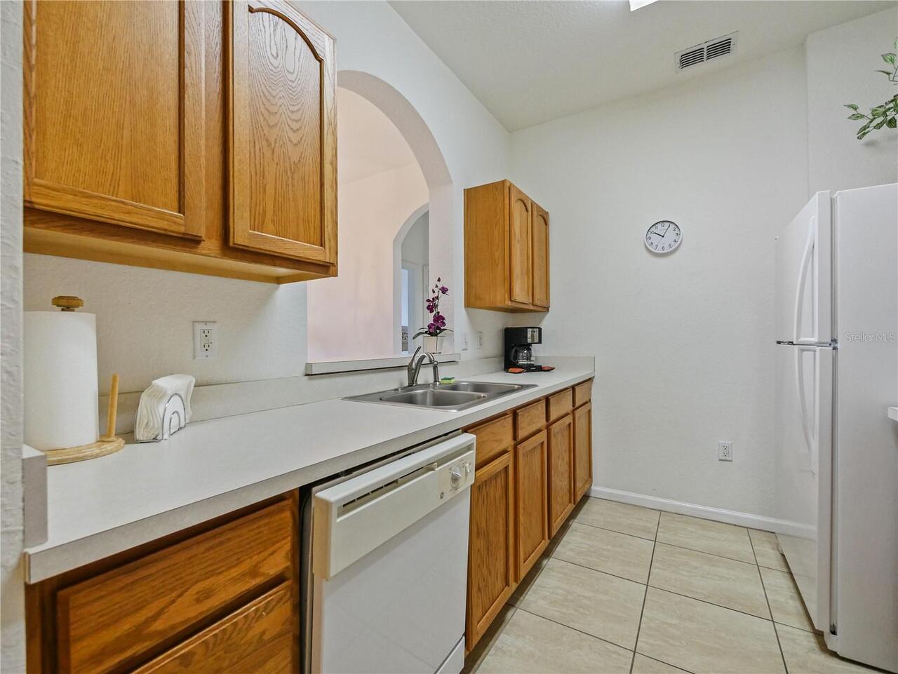 Listing Photo 14