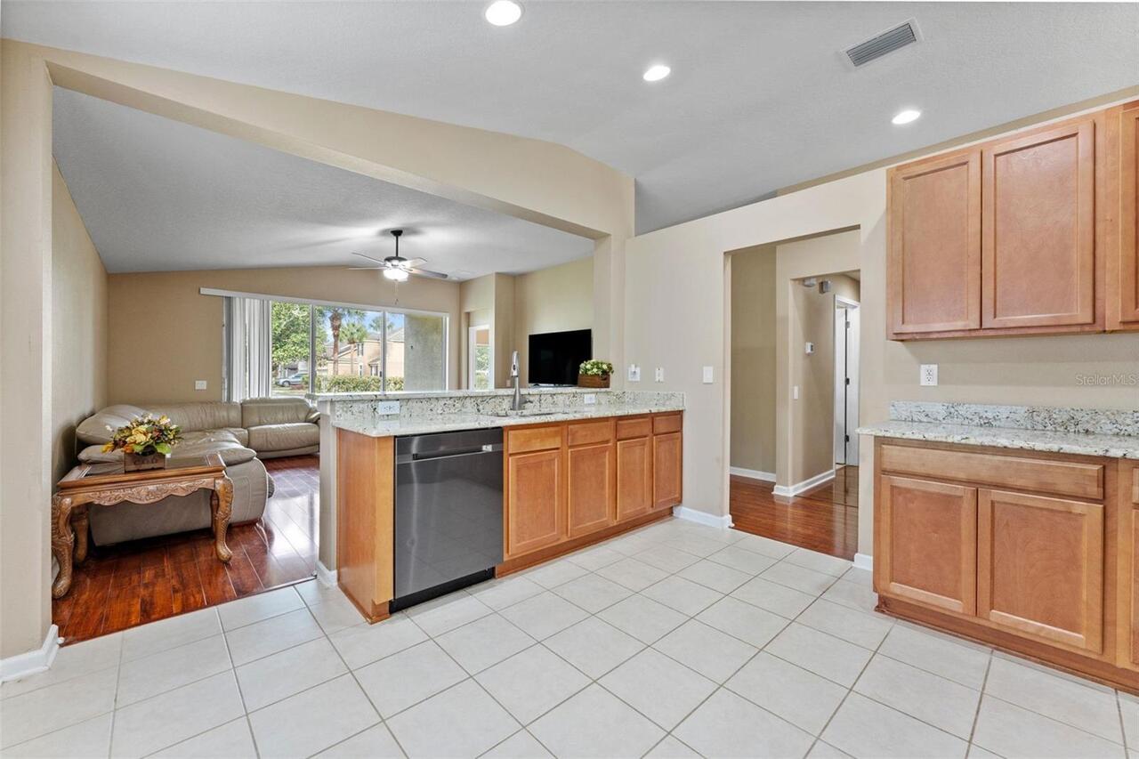 Listing Photo 7