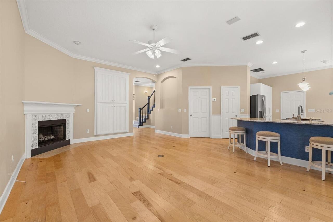 Listing Photo 14