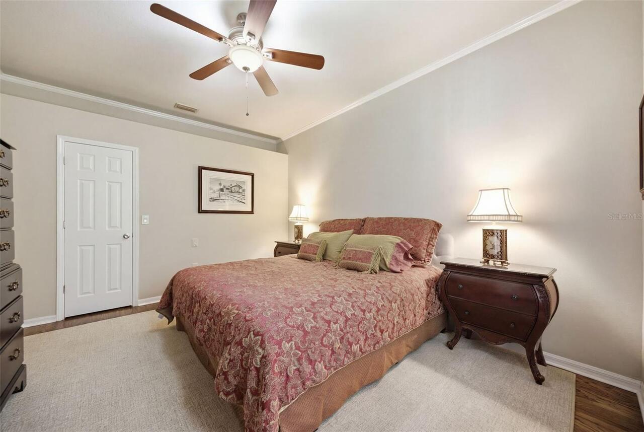 Listing Photo 38