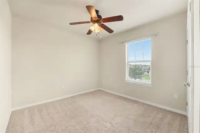 Listing Photo 29