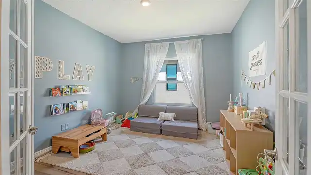 Listing Photo 15