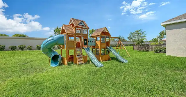 Listing Photo 32